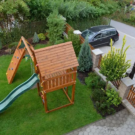 Rekreacny Dom * Vyhne